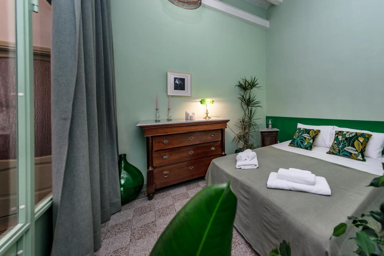 Charming Apartment With Balcony In The Historic Center Neapol Zewnętrze zdjęcie