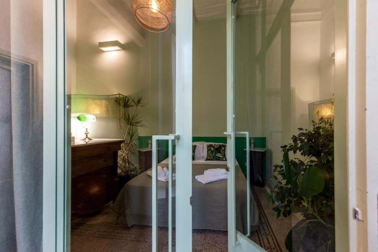 Charming Apartment With Balcony In The Historic Center Neapol Zewnętrze zdjęcie