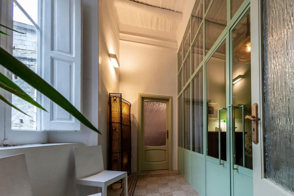 Charming Apartment With Balcony In The Historic Center Neapol Zewnętrze zdjęcie