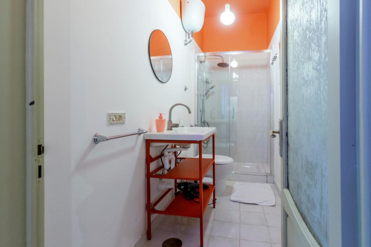 Charming Apartment With Balcony In The Historic Center Neapol Zewnętrze zdjęcie