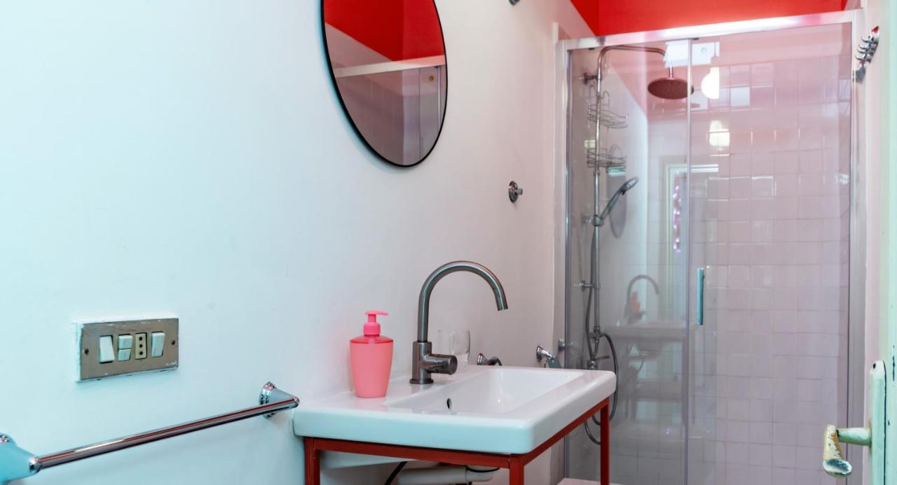 Charming Apartment With Balcony In The Historic Center Neapol Zewnętrze zdjęcie